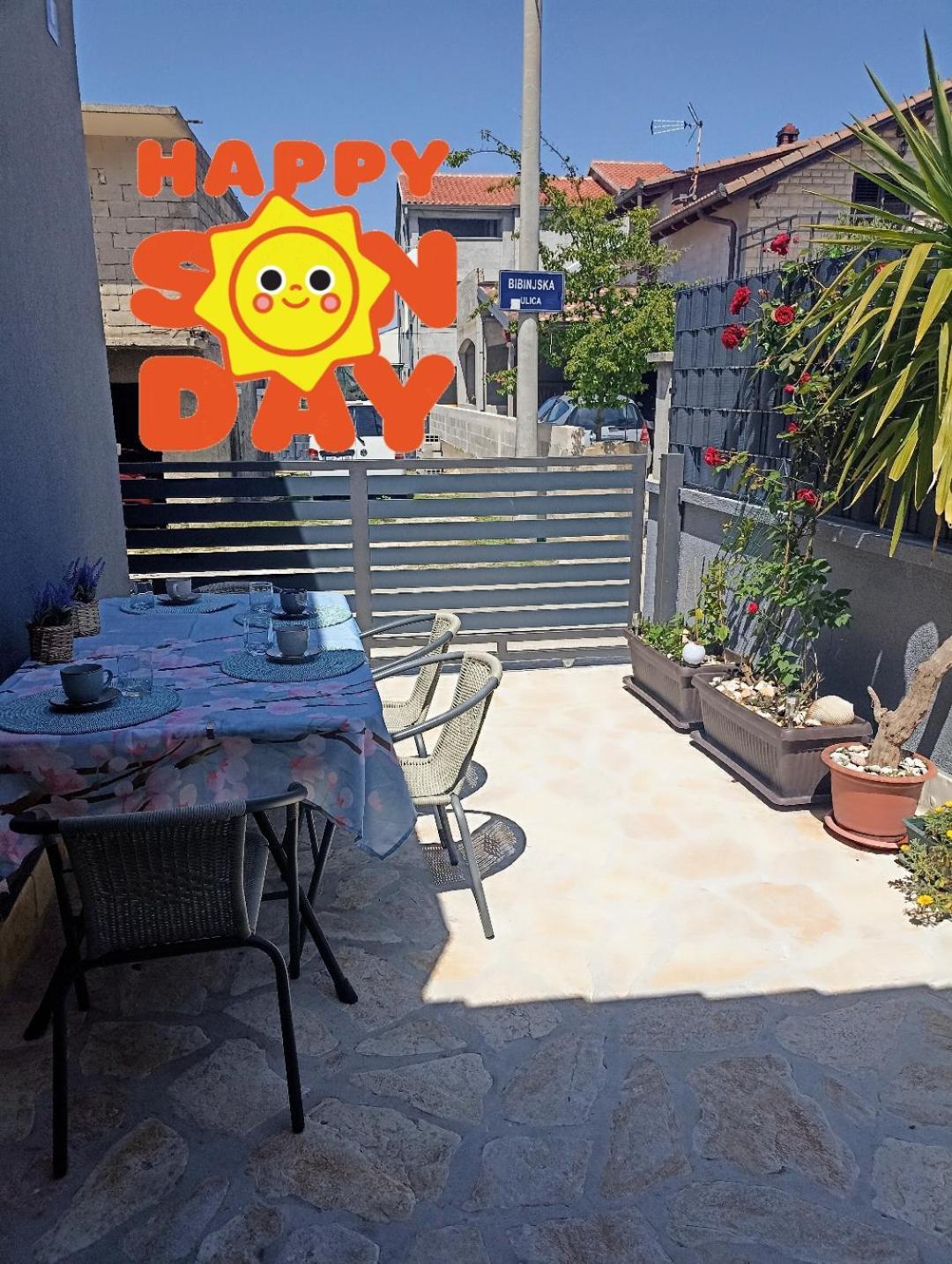 Apartamento Apartman Lara Zadar Exterior foto